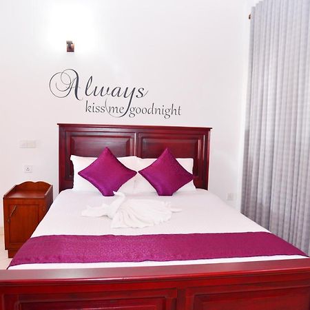 Cinnamon Holiday Inn Hikkaduwa Dış mekan fotoğraf