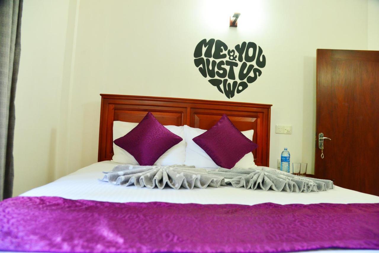 Cinnamon Holiday Inn Hikkaduwa Dış mekan fotoğraf